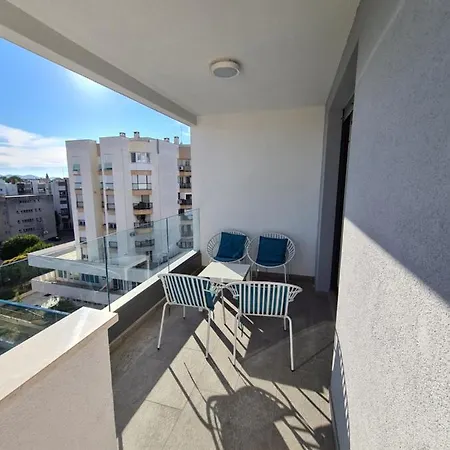 Mare With Parking Apartment Zadar